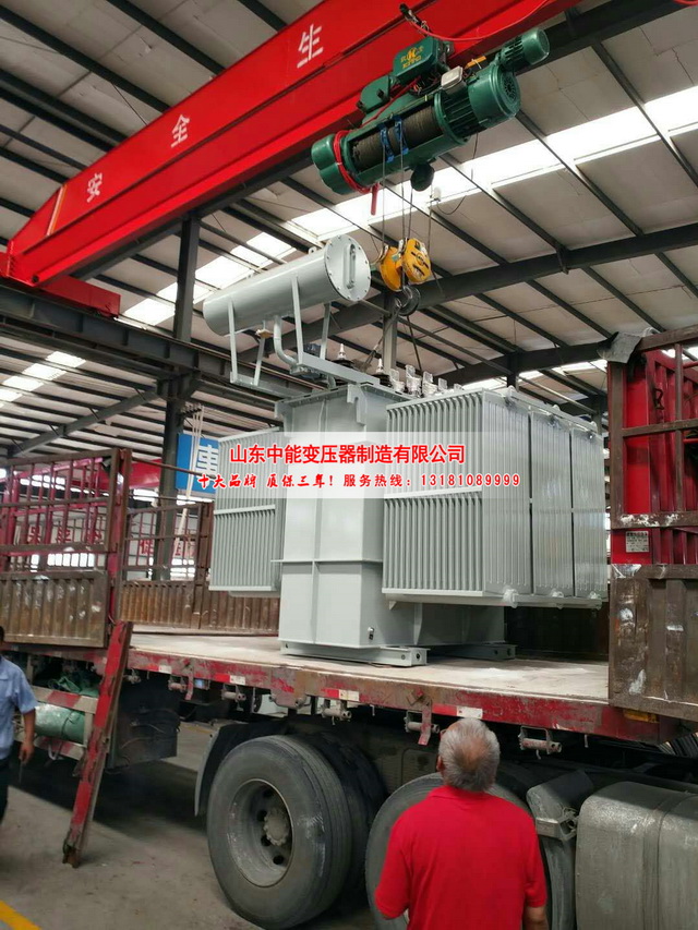 新巴尔虎左100KVA油浸式变压器