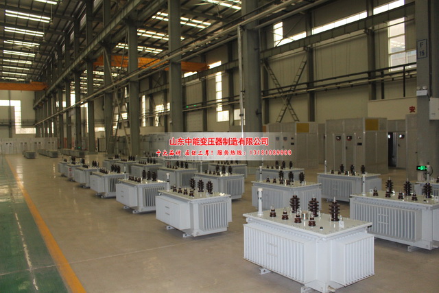新巴尔虎左125KVA油浸式变压器
